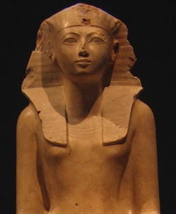  HATSHEPSUT